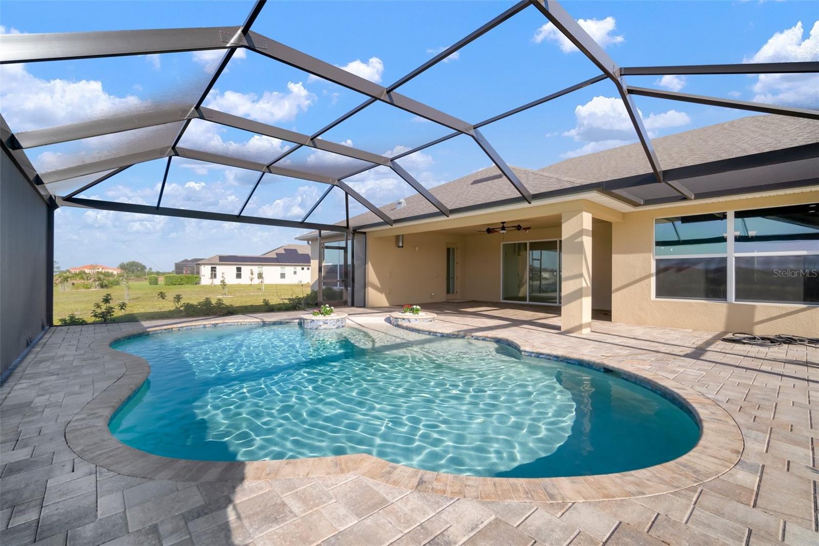5325 San Remo Cir Property Photo 55