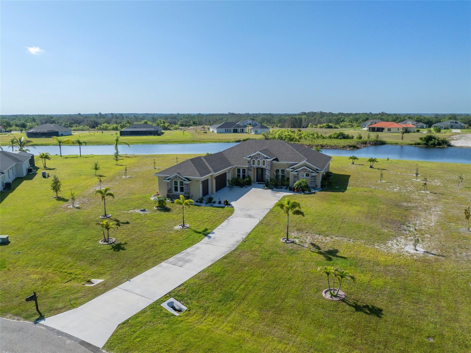 5325 San Remo Cir Property Photo 59