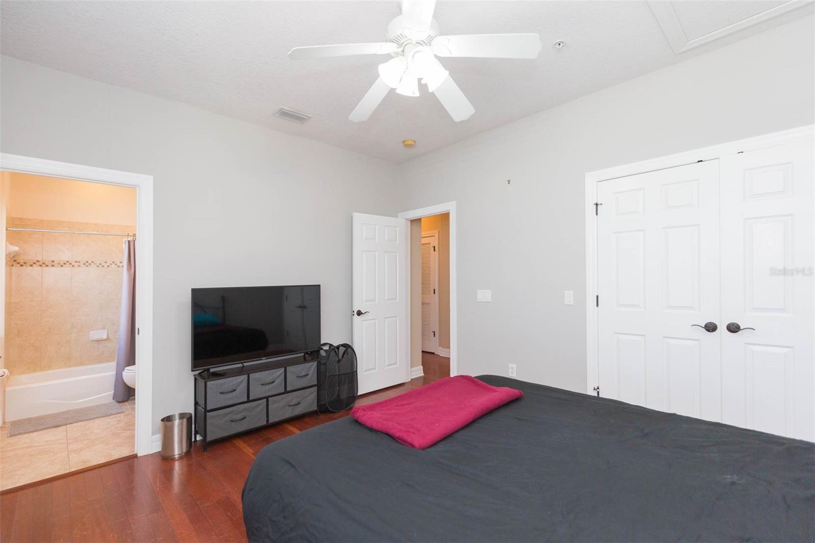 111 S Delaware Ave #1 Property Photo 32
