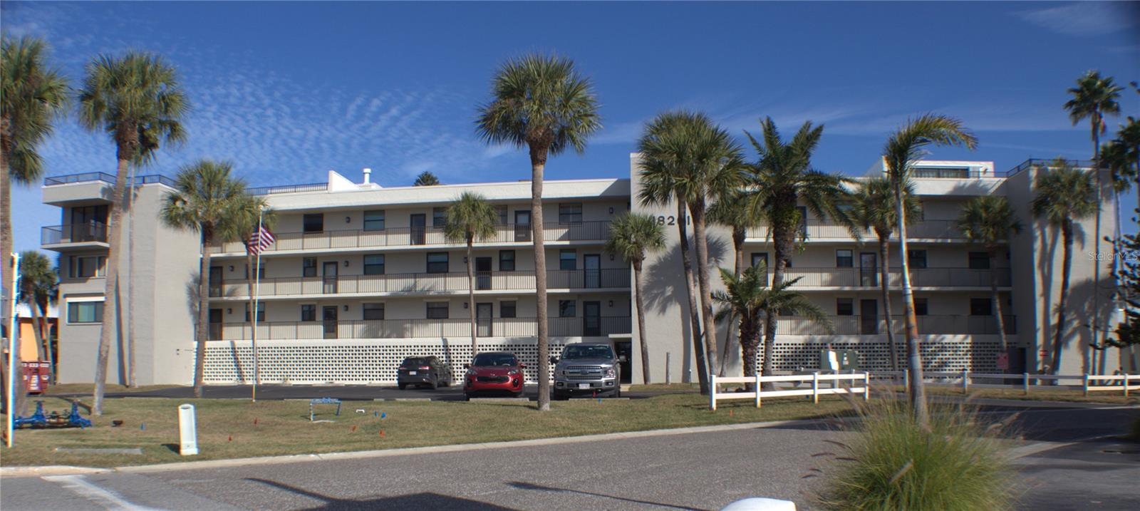 18201 Gulf Blvd #201 Property Photo 2