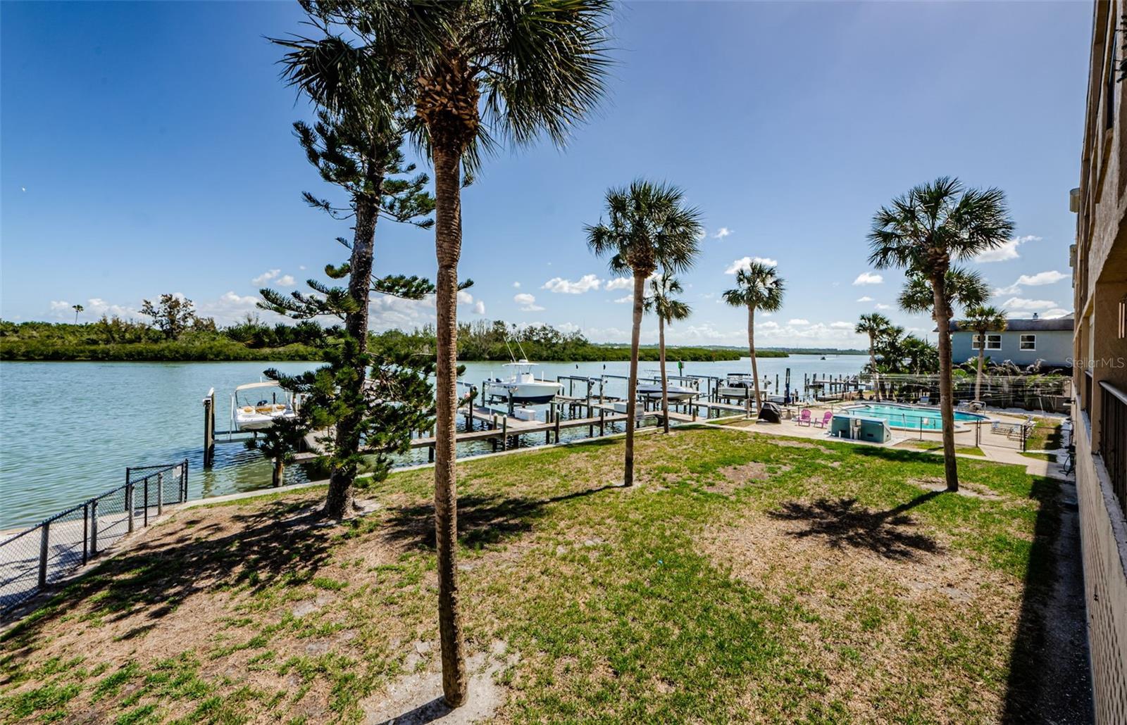 18201 Gulf Blvd #201 Property Photo 17