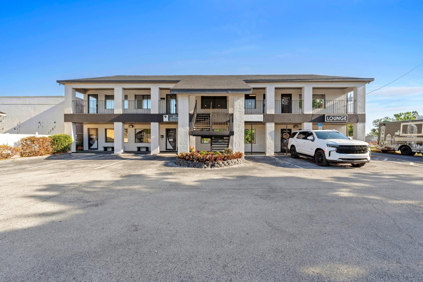 TB8374257 Property Photo 1