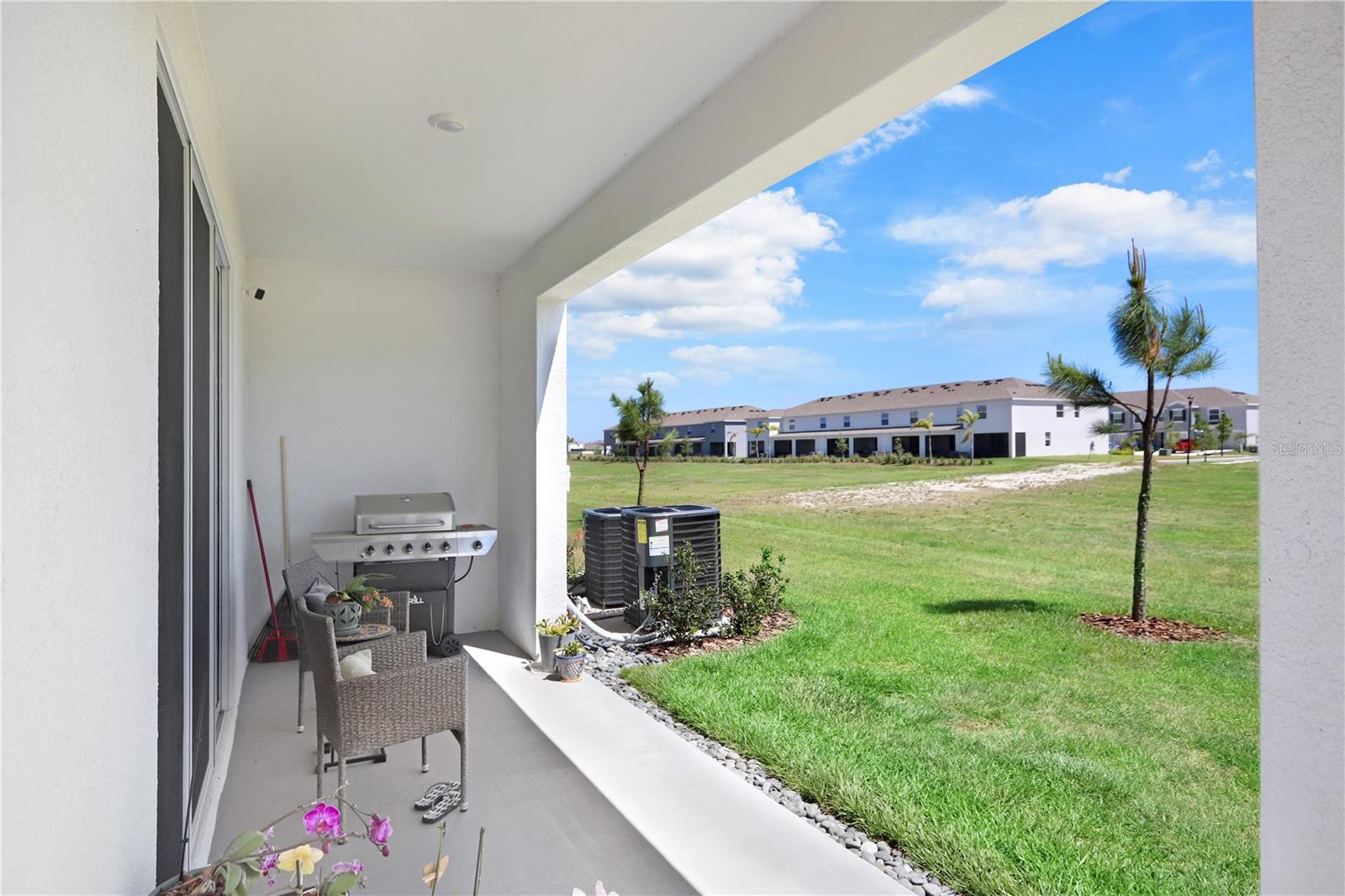 32978 Tulip Petal Ln Property Photo 25