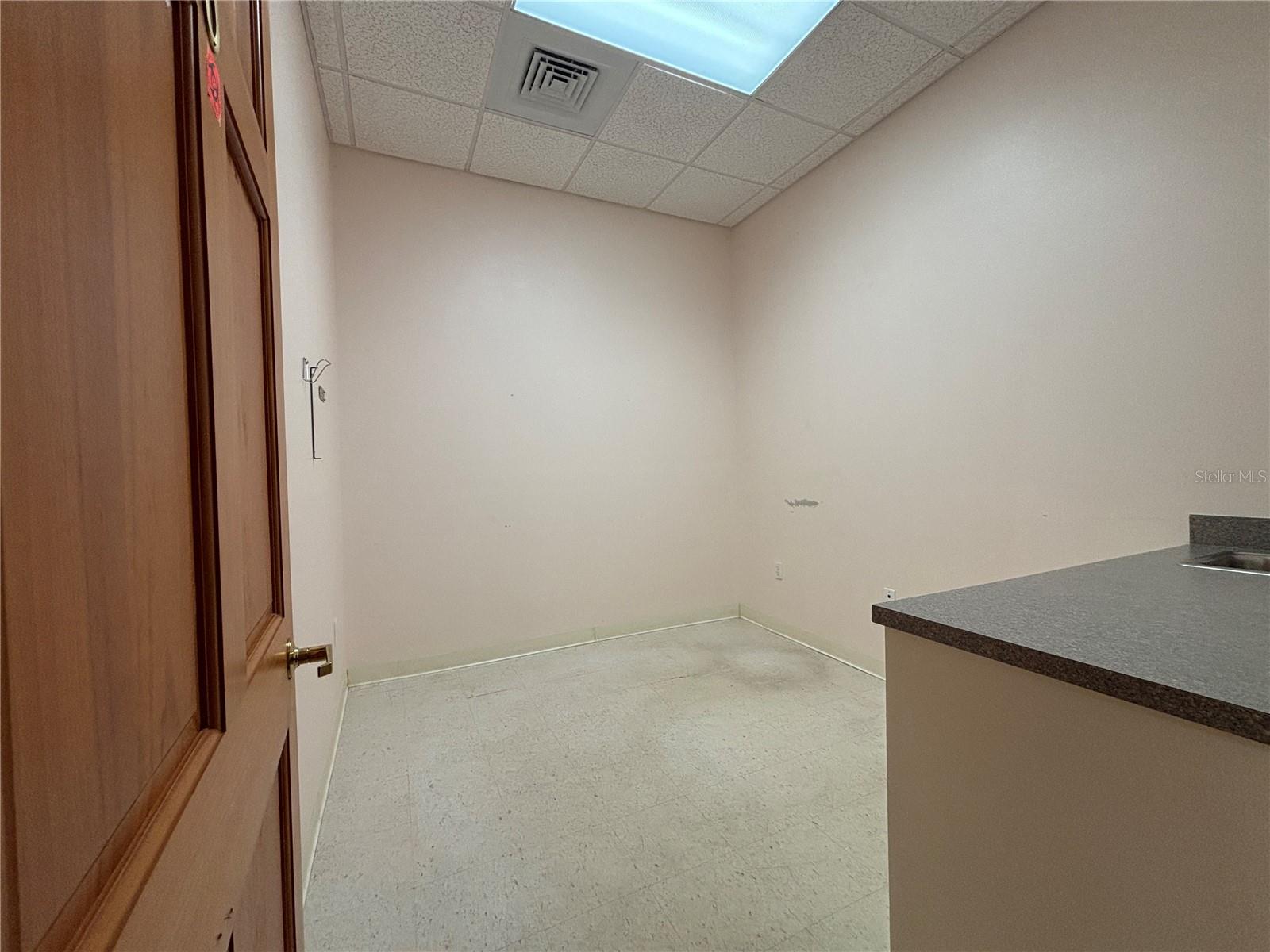 2855 Alt 19 Property Photo 31