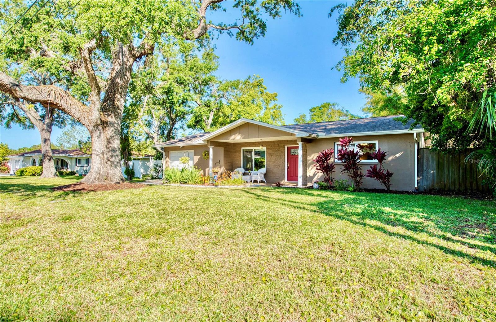 2501 Crescent Dr Property Photo 31