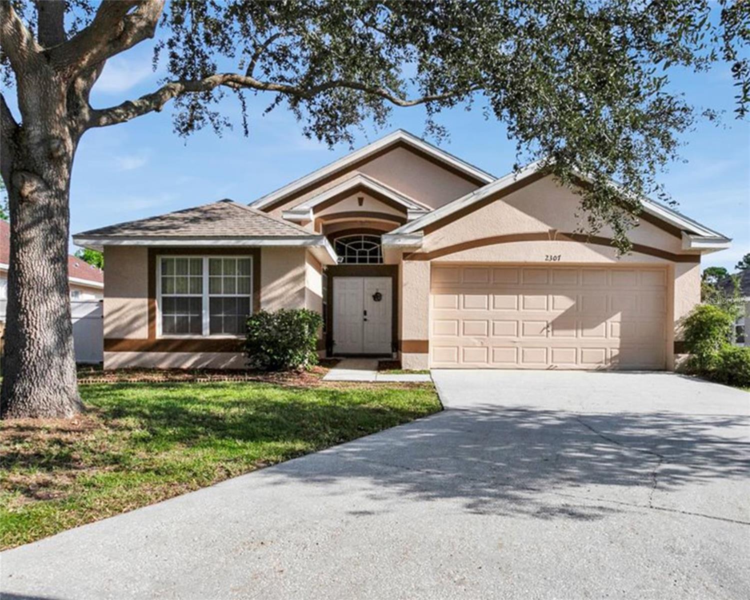 2307 Majestic Eagle Cir Property Photo