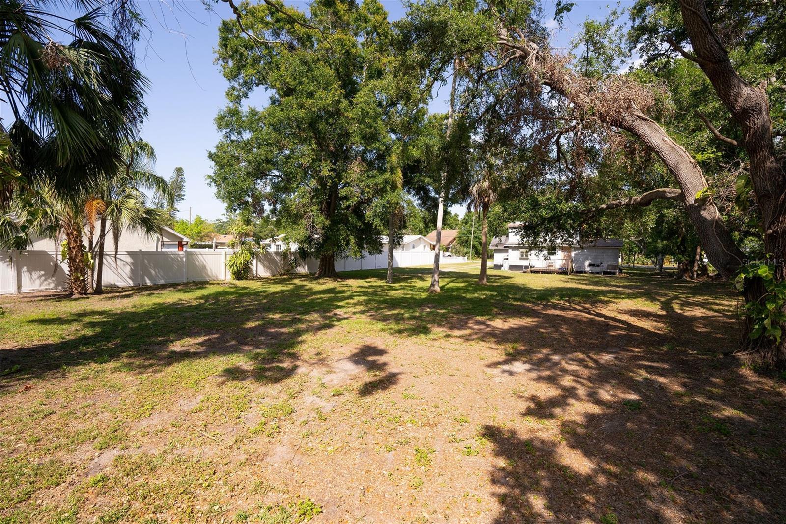 7020 62nd St N Property Photo 5