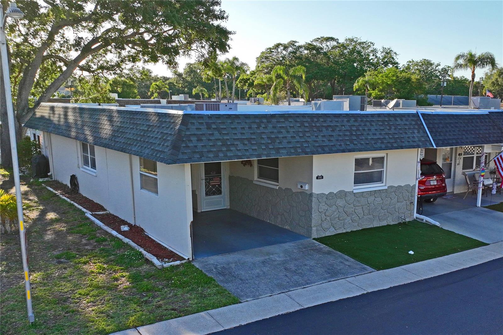 200 Portree Dr Property Photo 1