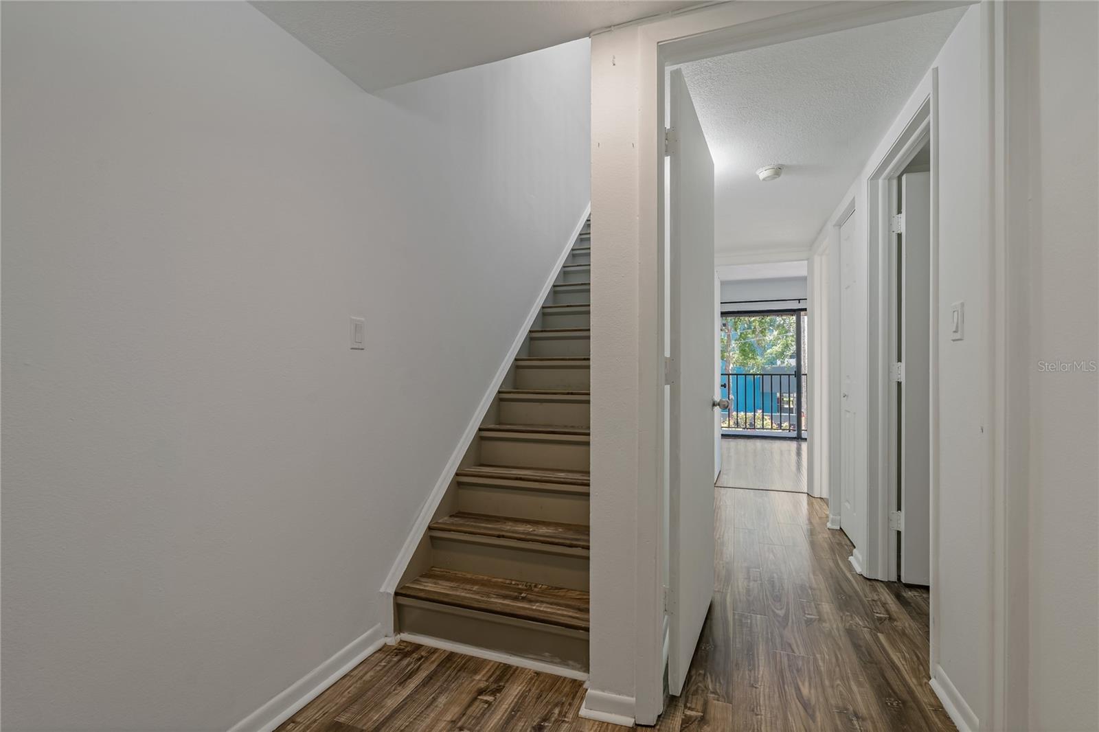 105 4th Ave Ne #220 Property Photo 5