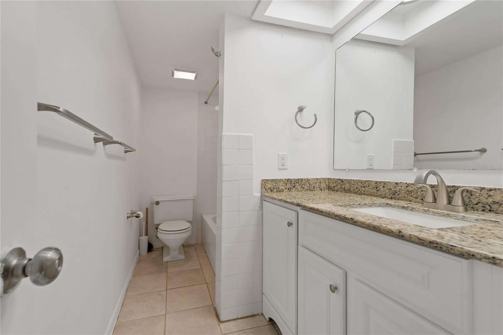 105 4th Ave Ne #220 Property Photo 13