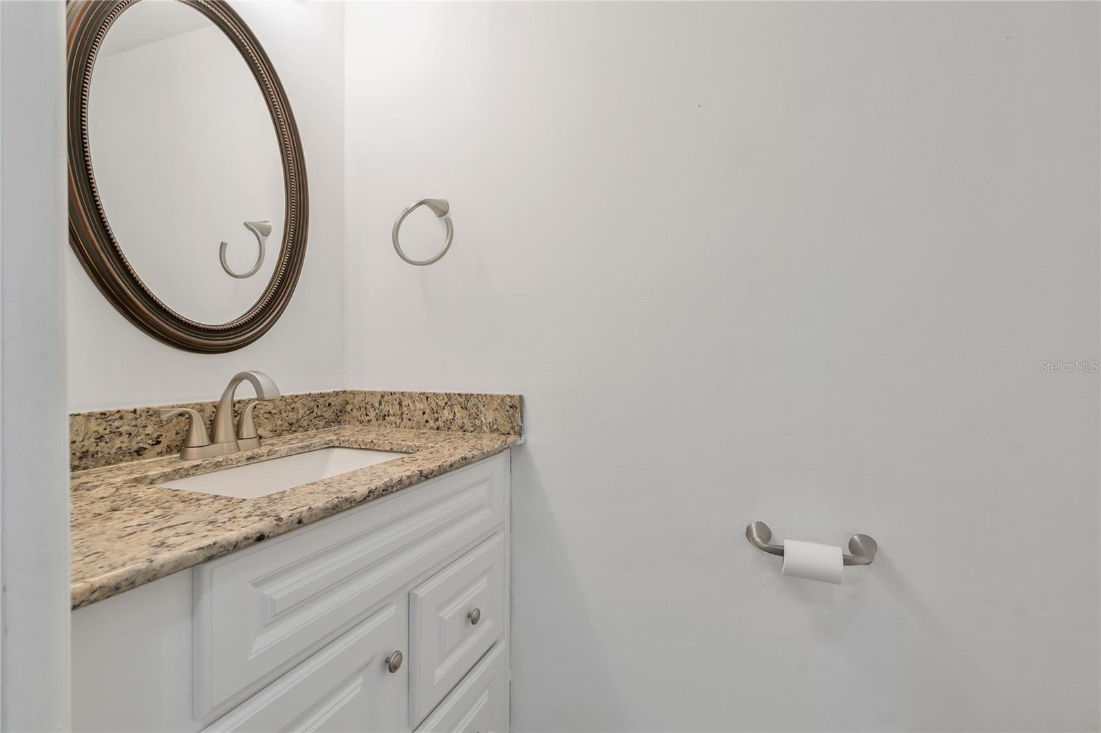 105 4th Ave Ne #220 Property Photo 38