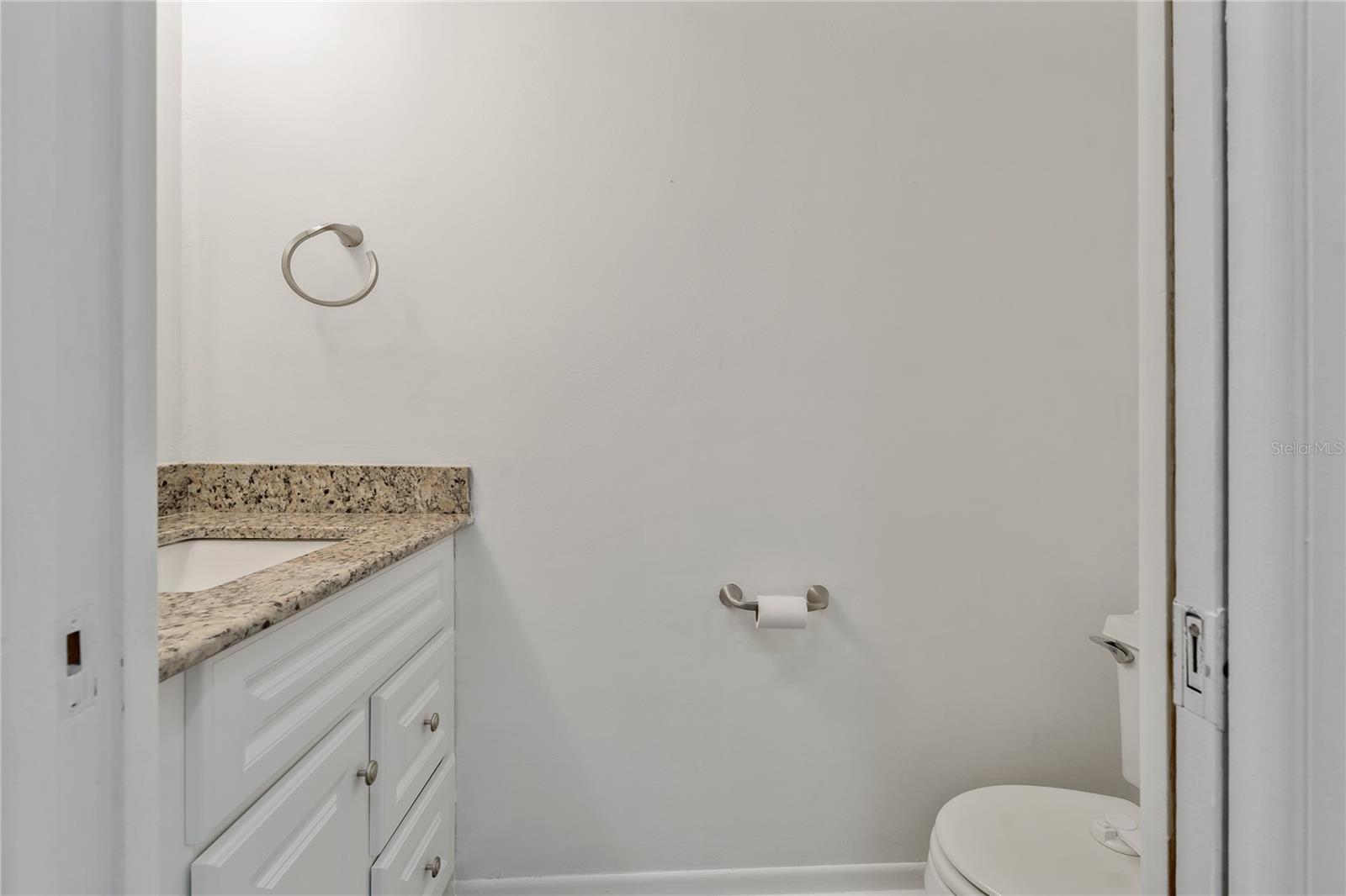 105 4th Ave Ne #220 Property Photo 39