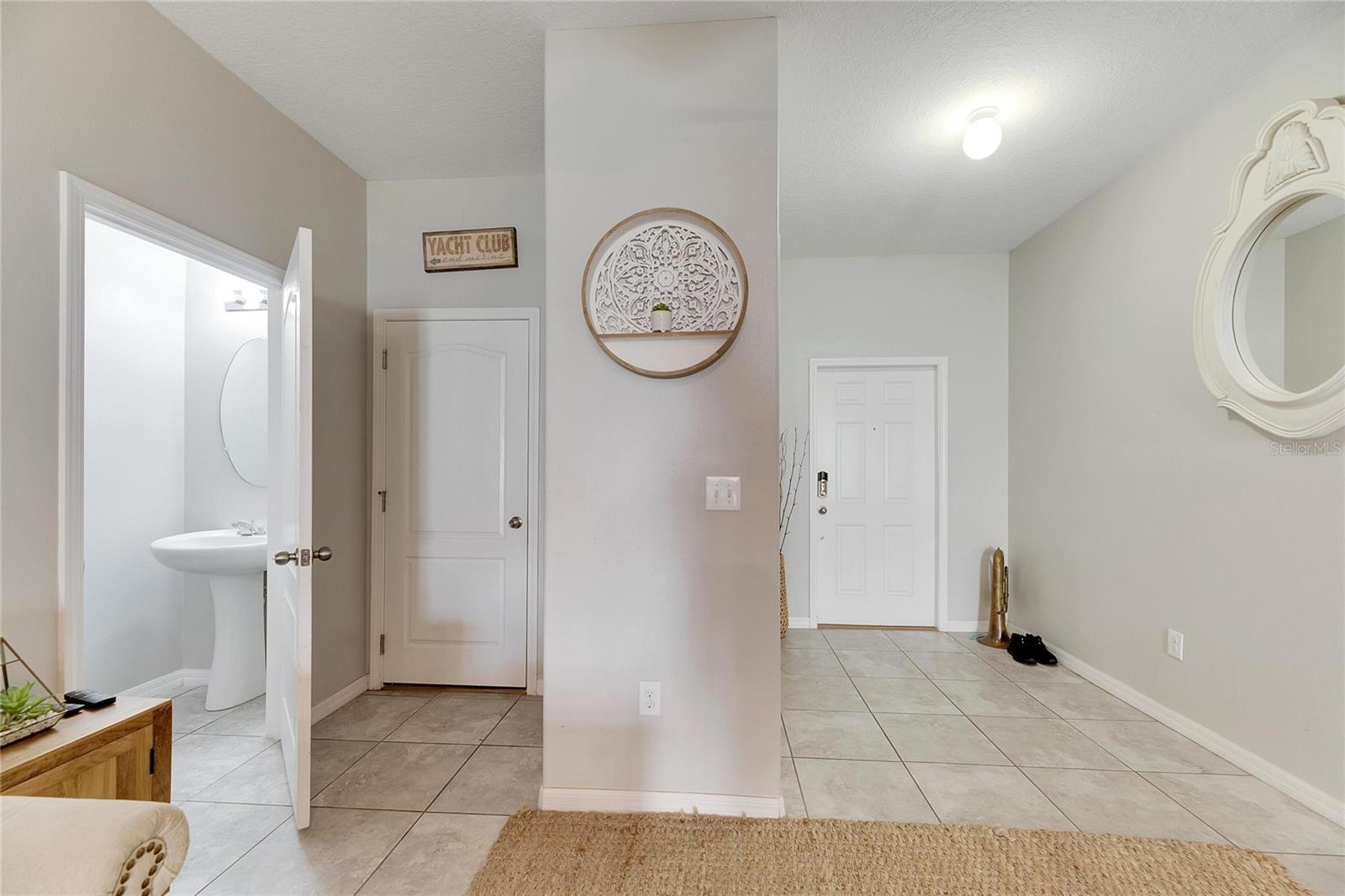 1722 Ivory Goose Pl Property Photo 11