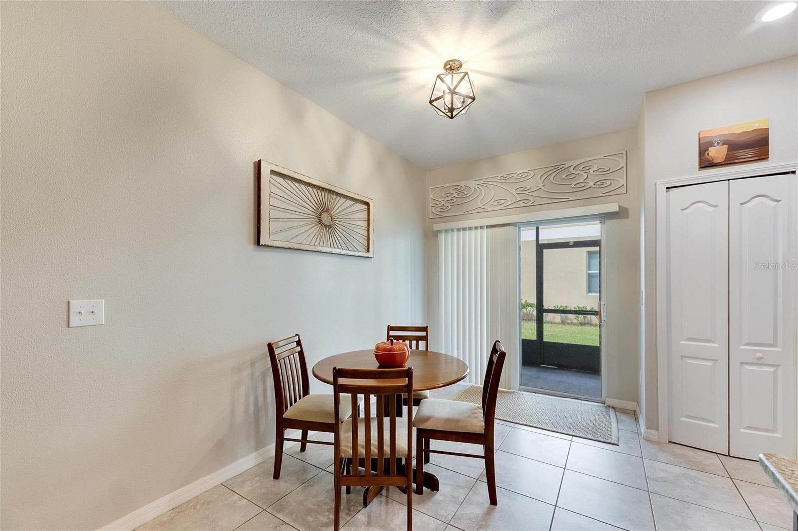 1722 Ivory Goose Pl Property Photo 13