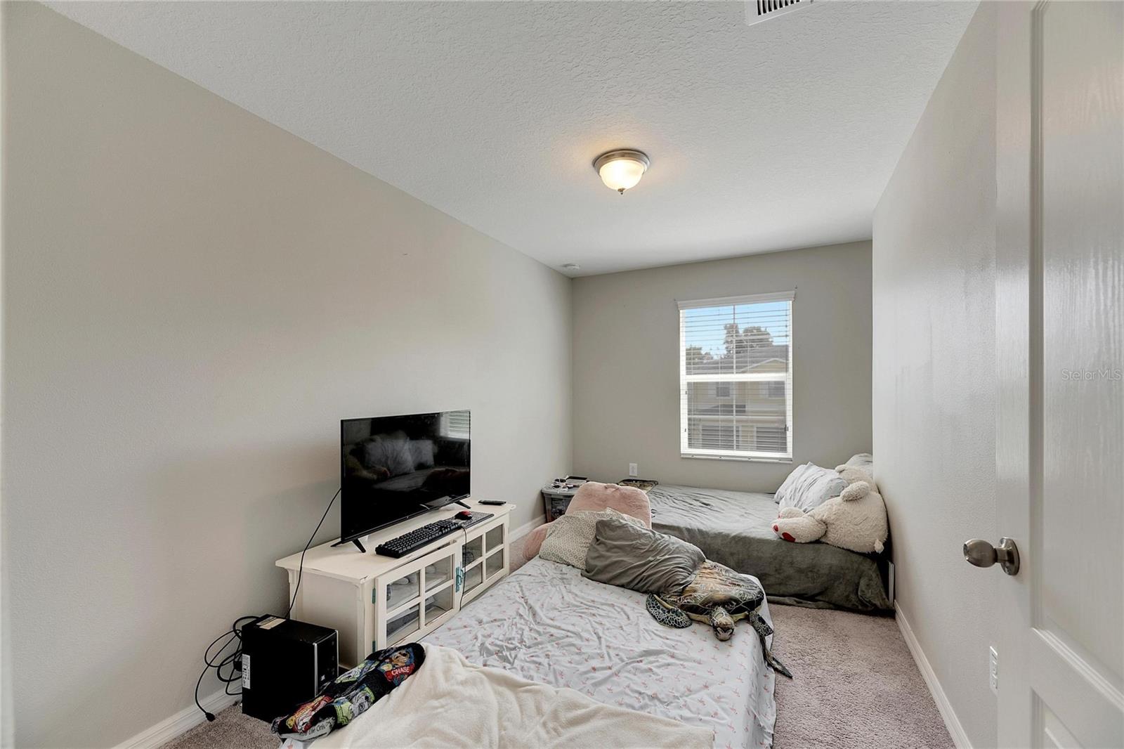 1722 Ivory Goose Pl Property Photo 32