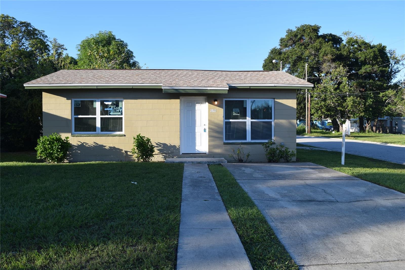 1801 13th Ave S Property Photo