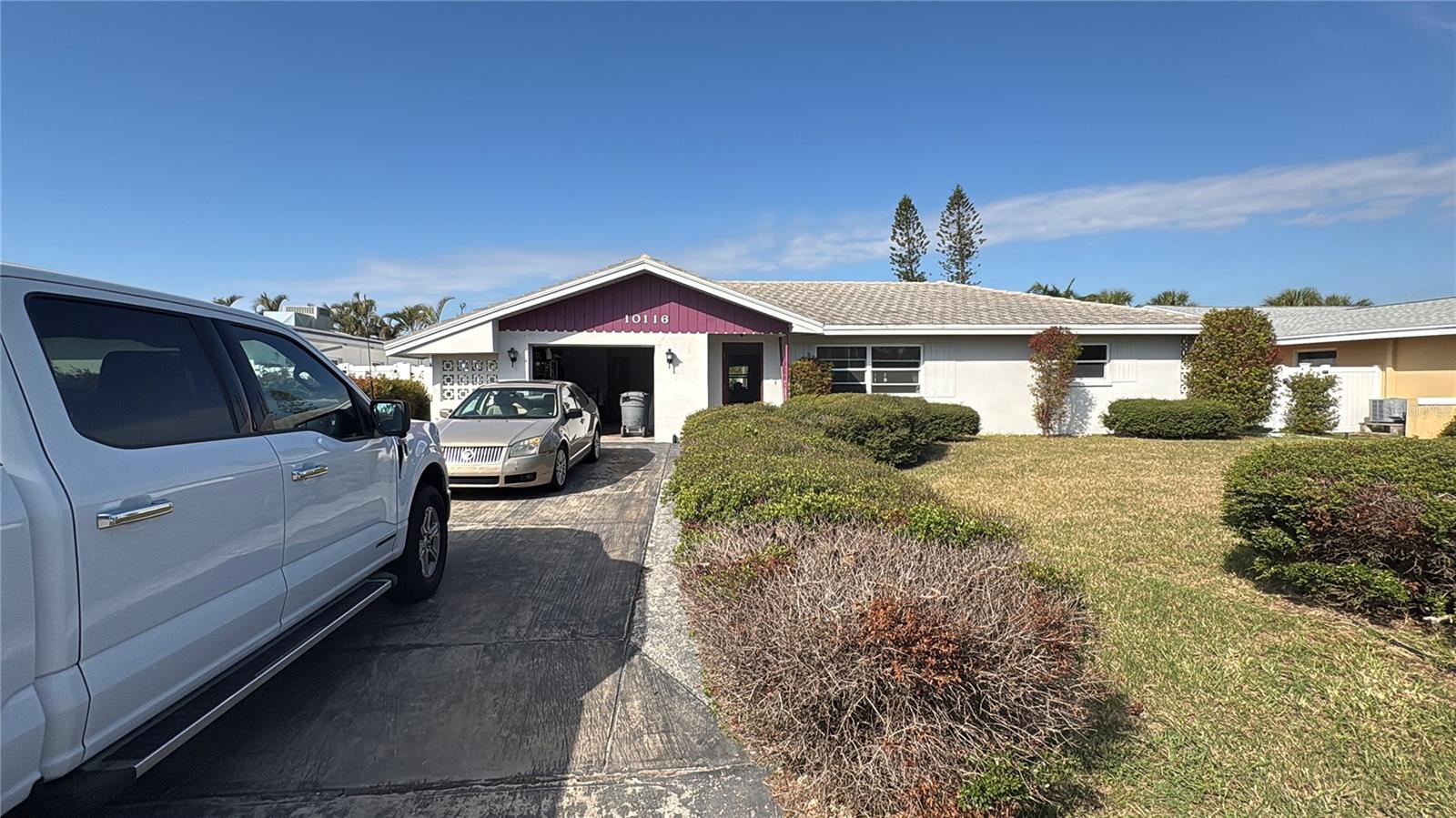 10116 Paradise Blvd Property Photo