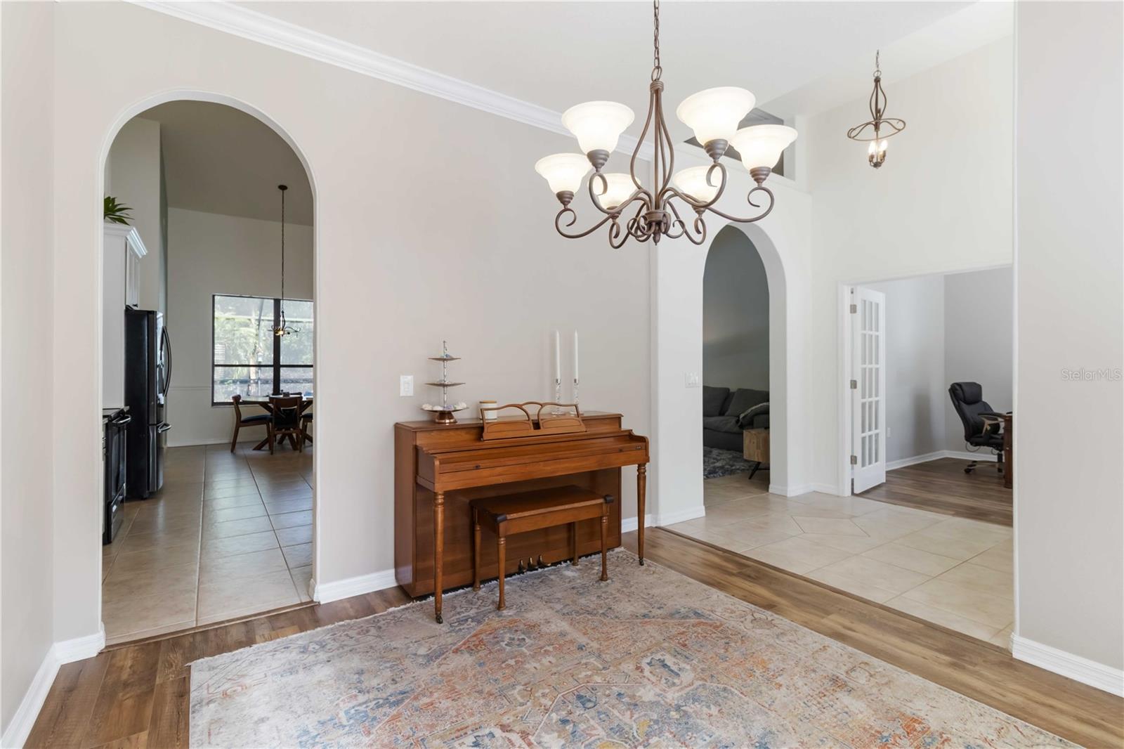 3329 Cypress Landing Dr Property Photo 6