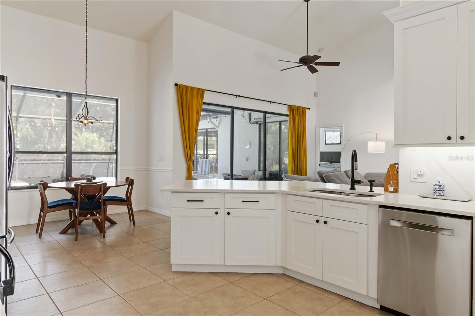 3329 Cypress Landing Dr Property Photo 7