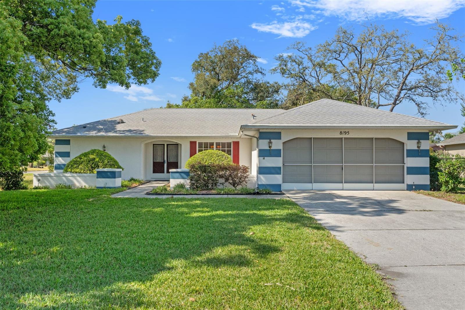 8195 Wooden Dr Property Photo