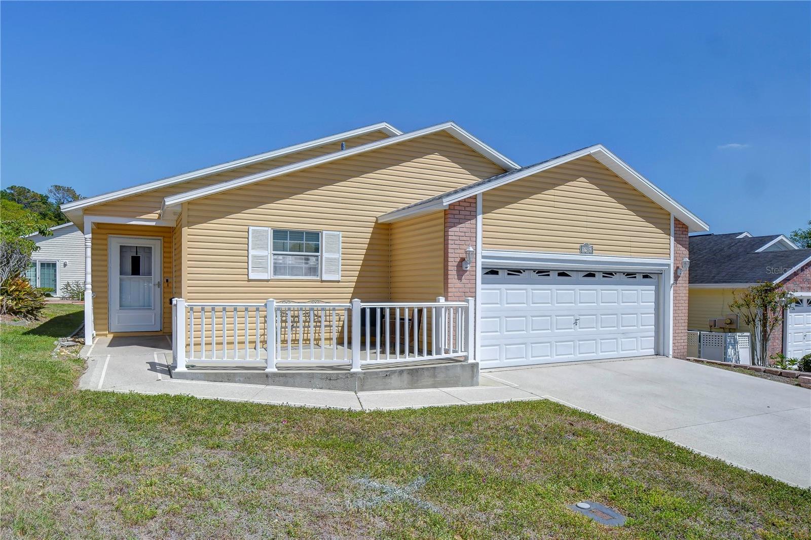 5906 Greenbriar Ct Property Photo