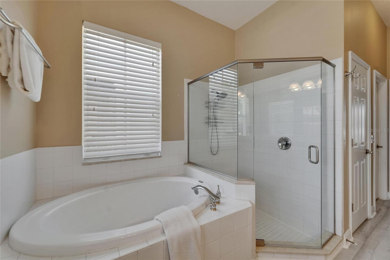 426 Islebay Dr Property Photo 21