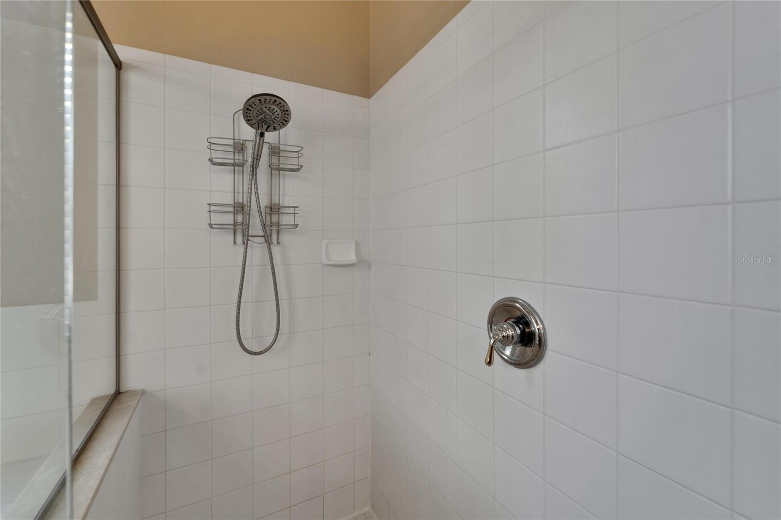 426 Islebay Dr Property Photo 22