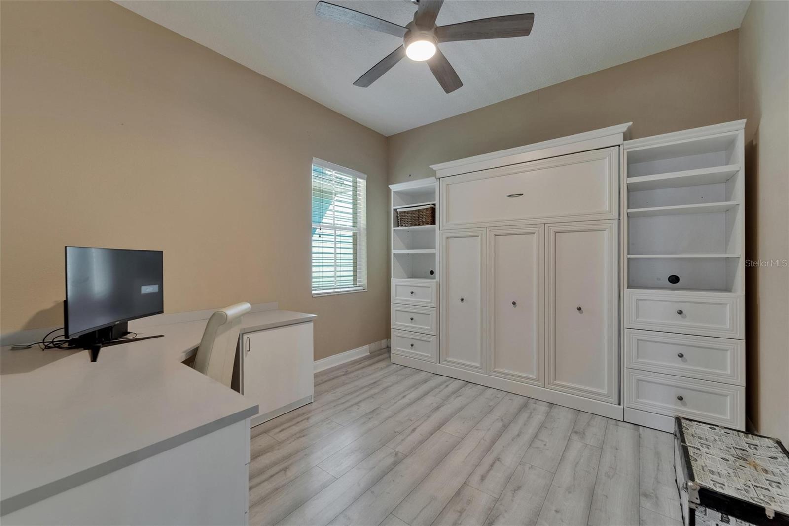 426 Islebay Dr Property Photo 24