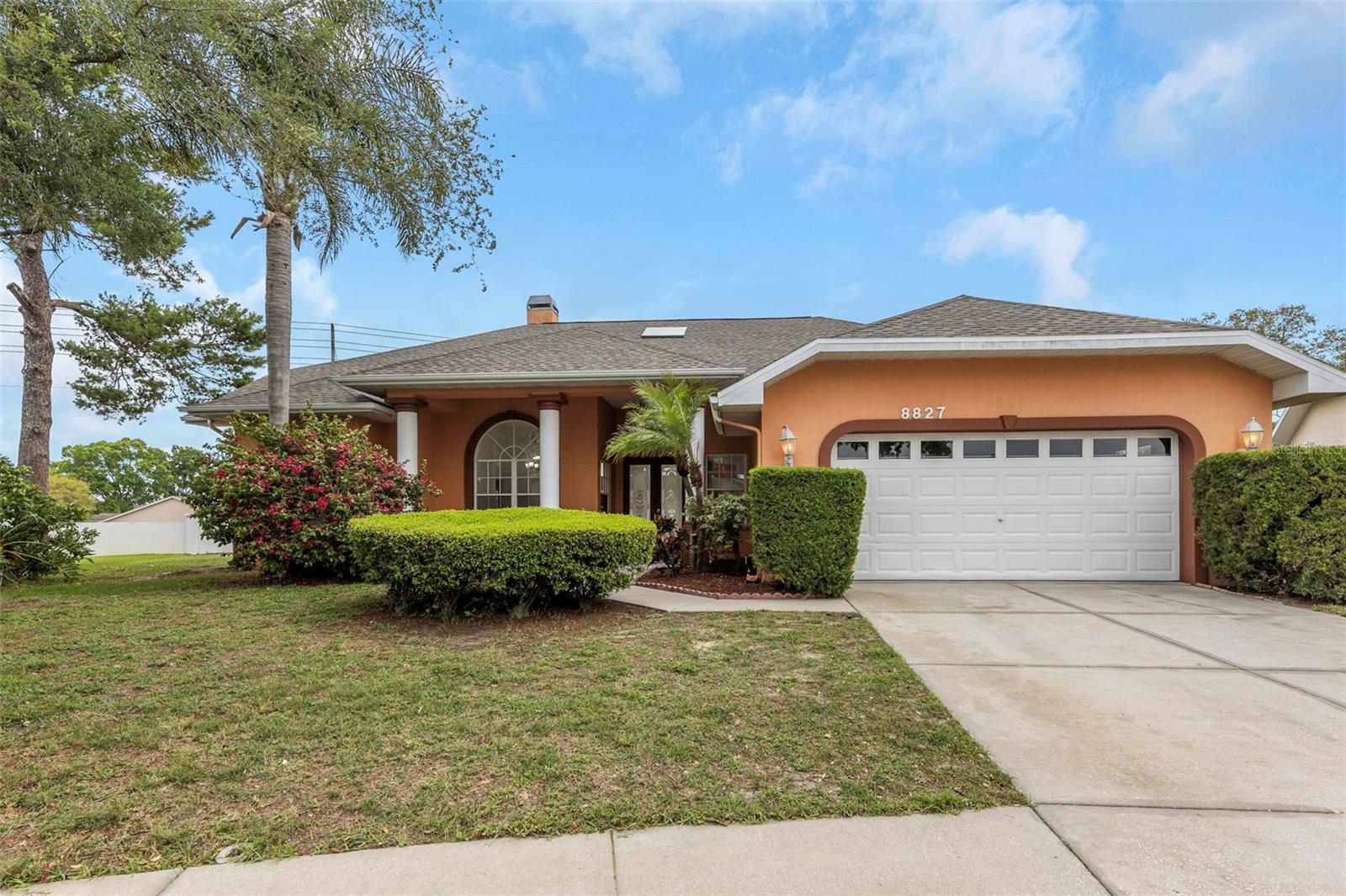 8827 Helmsly Ln Property Photo 1