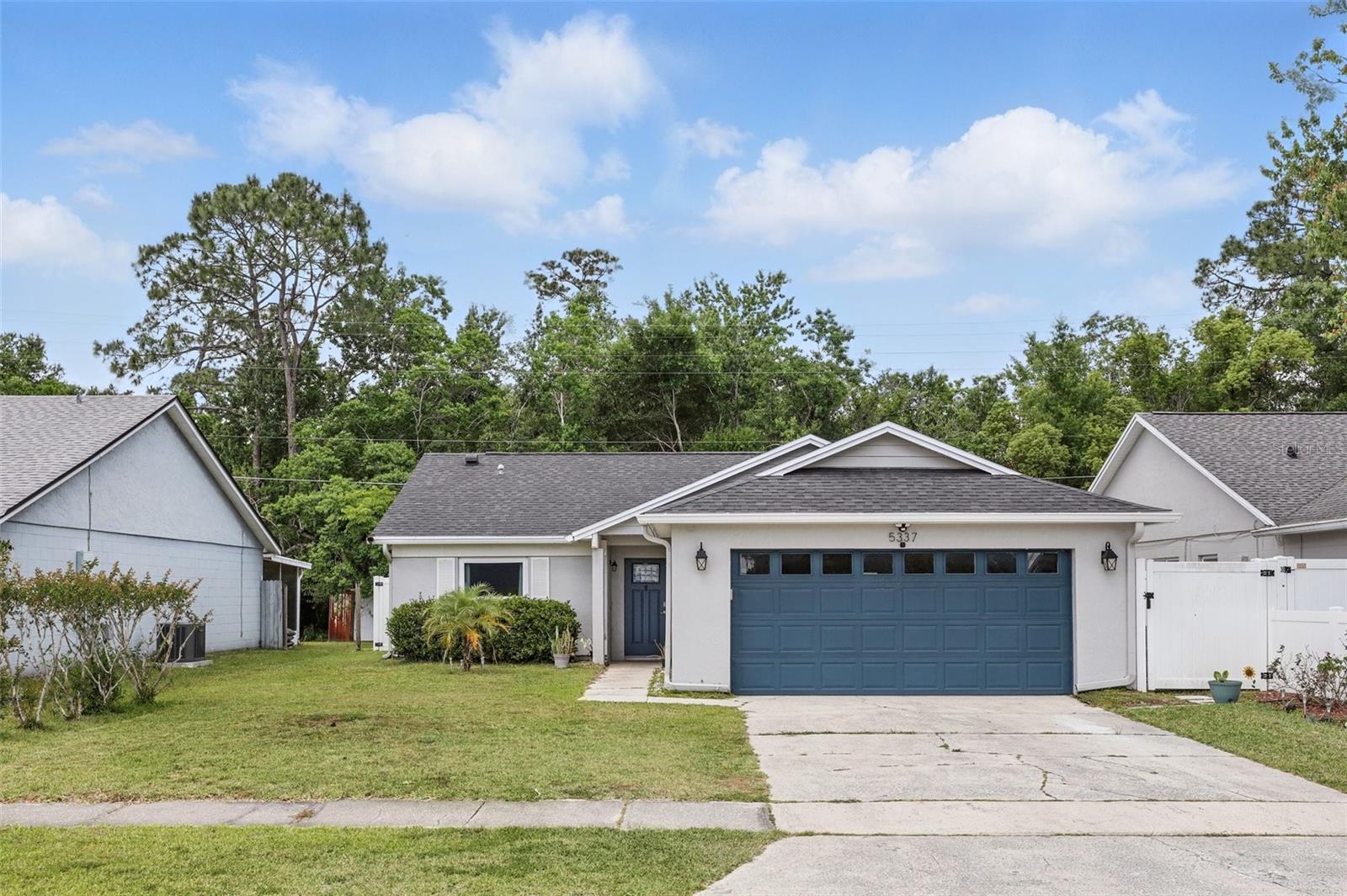 5337 Conway Oaks Ct Property Photo