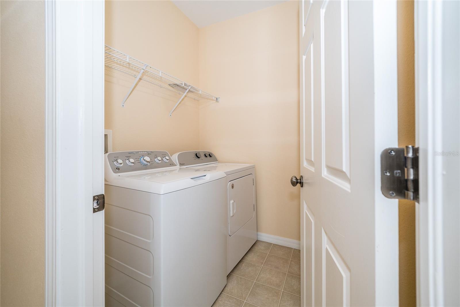 4235 Angelica Loop Property Photo 20