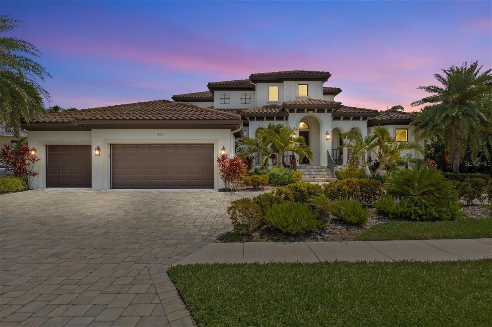 949 Symphony Isles Blvd Property Photo 2