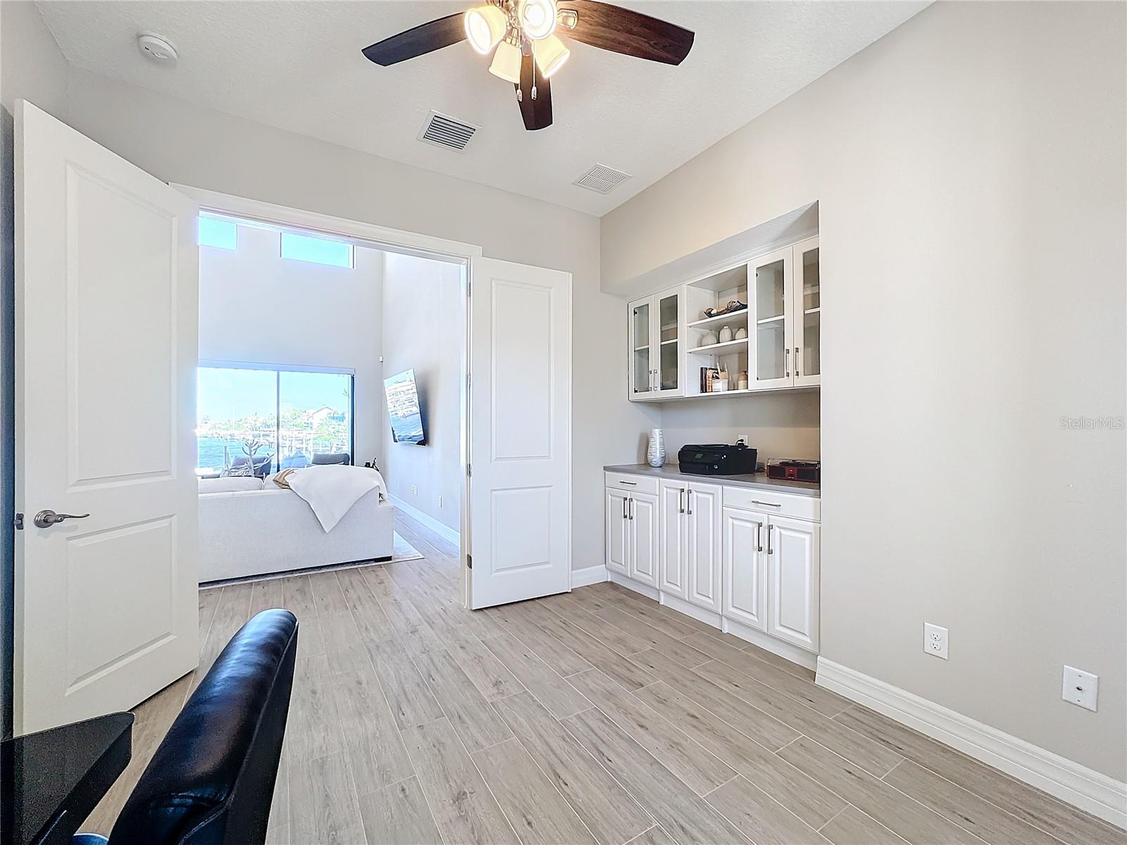 949 Symphony Isles Blvd Property Photo 28