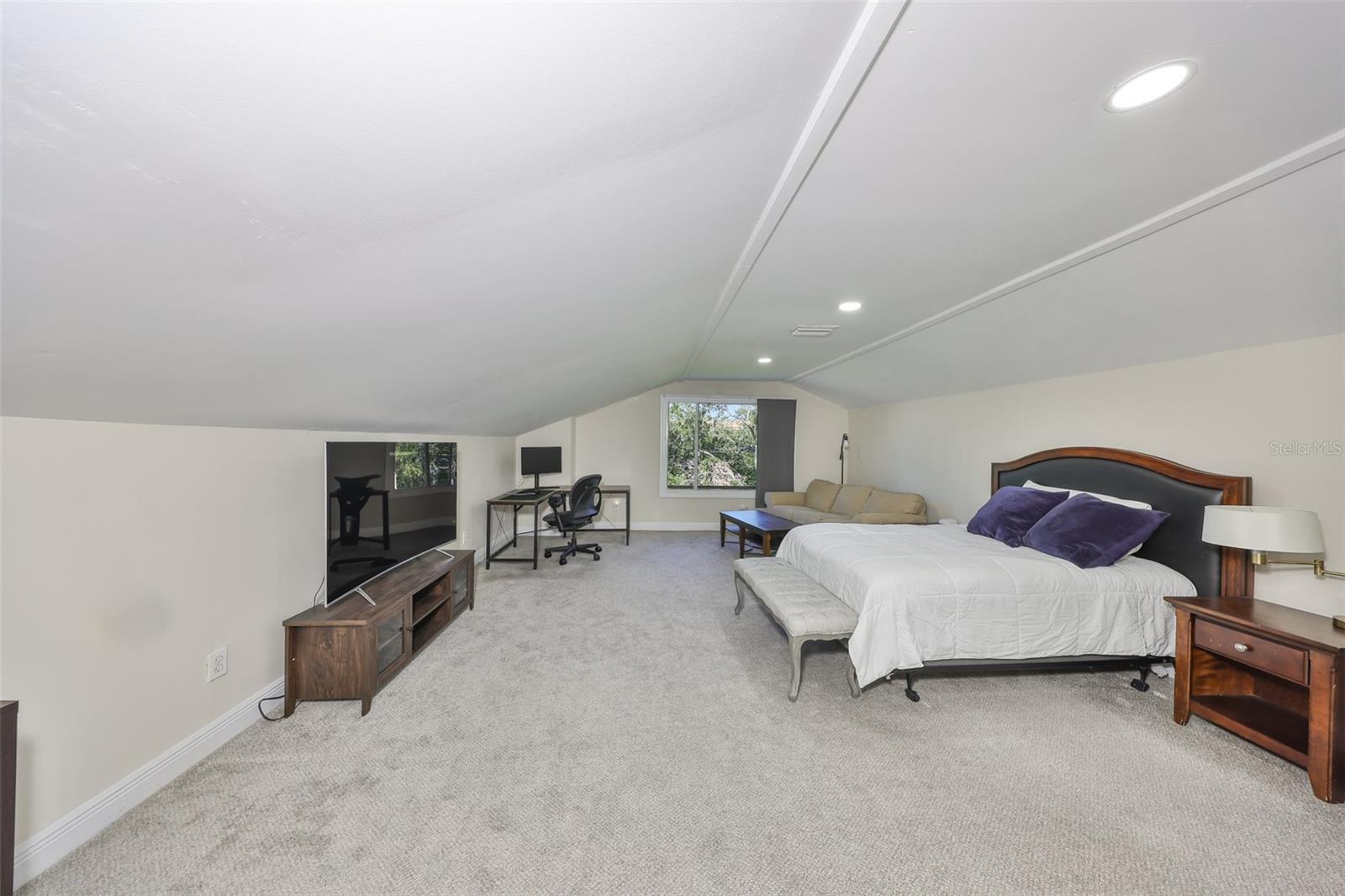 2802 Old Bayshore Way Property Photo 38