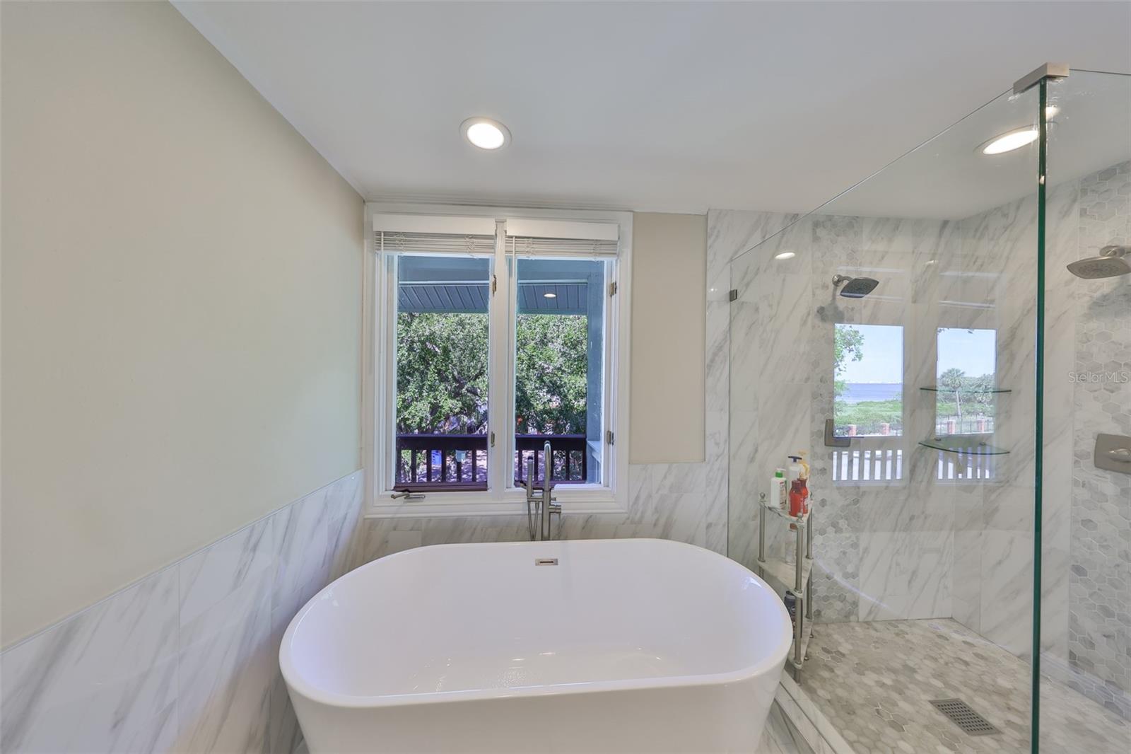 2802 Old Bayshore Way Property Photo 47