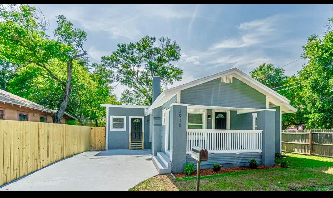 3910 N Suwanee Ave Property Photo