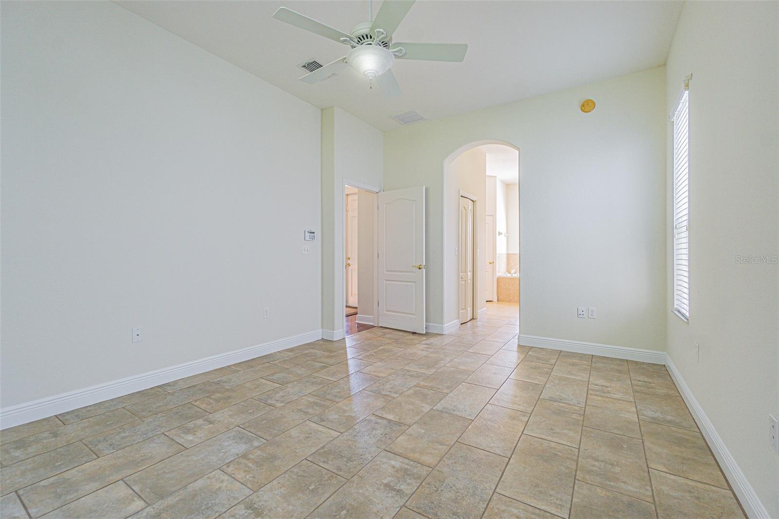 9823 Rolling Cir Property Photo 22