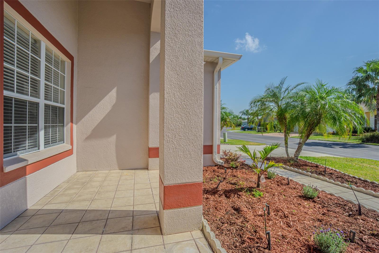 9823 Rolling Cir Property Photo 38