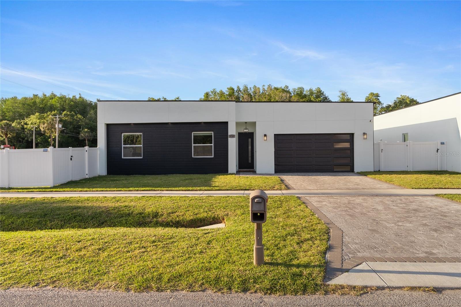 9703 Wilsky Blvd Property Photo