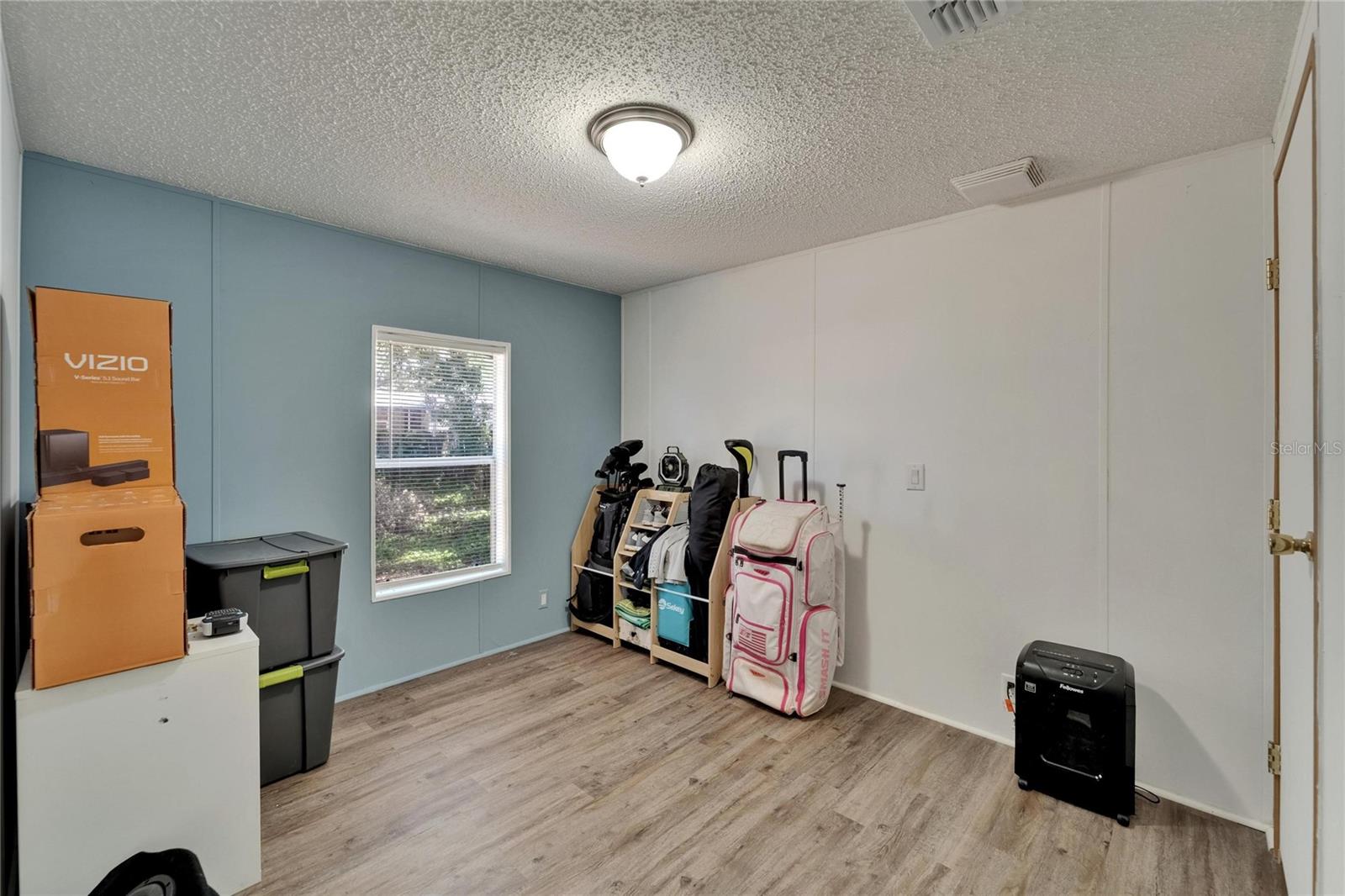 240 S Hankin Rd Property Photo 18