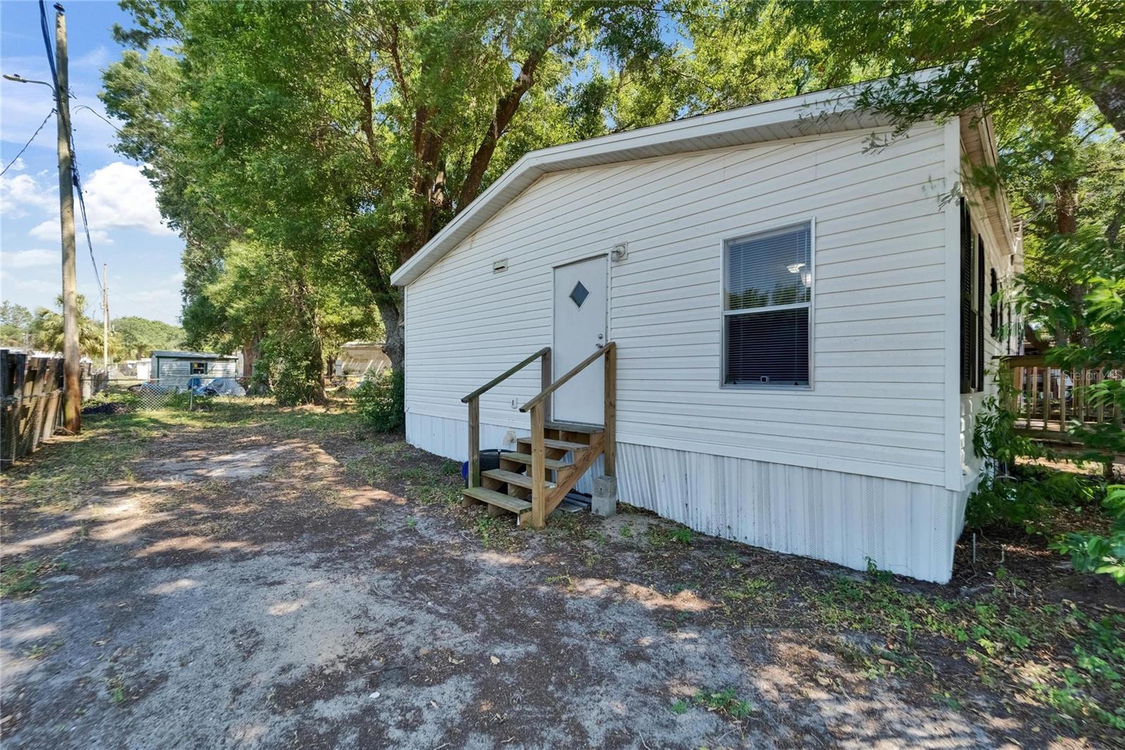 240 S Hankin Rd Property Photo 22