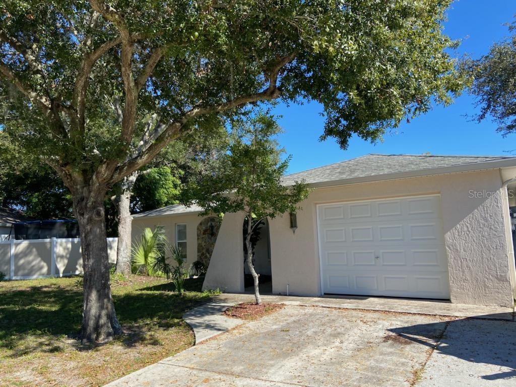 6429 Langston Ave Property Photo 2