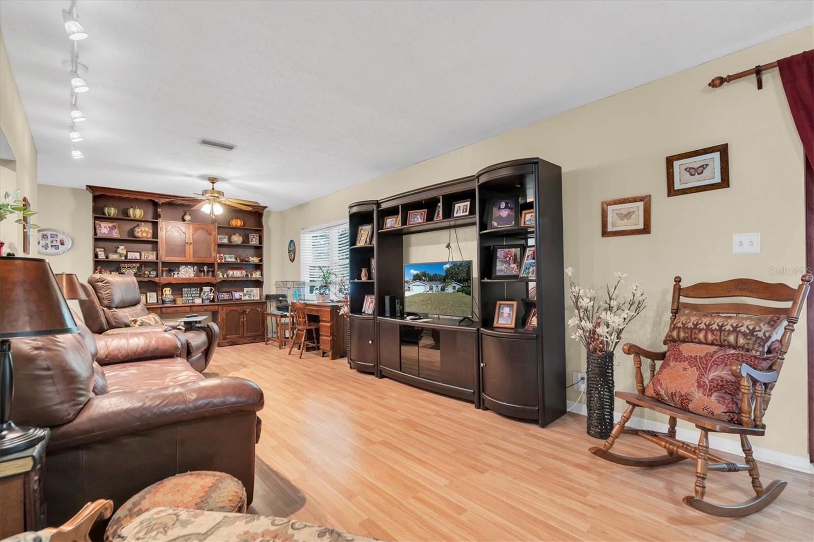 10907 Kewanee Dr Property Photo 19
