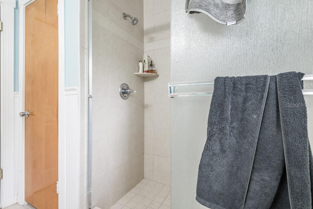 3219 W Arch St Property Photo 14