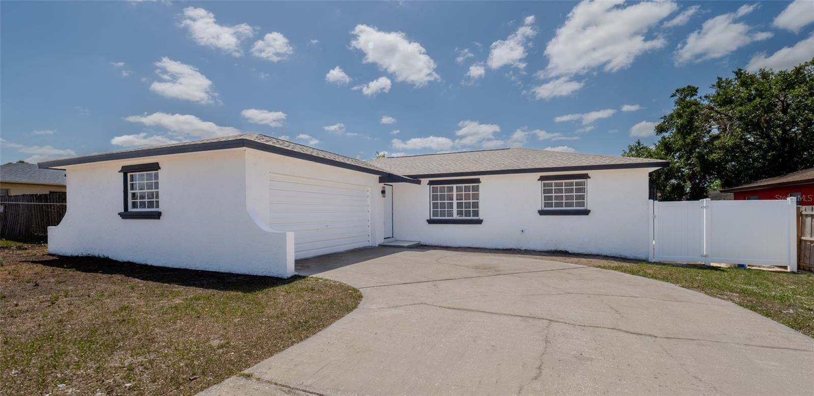 1204 Croydonwood Cir Property Photo 1