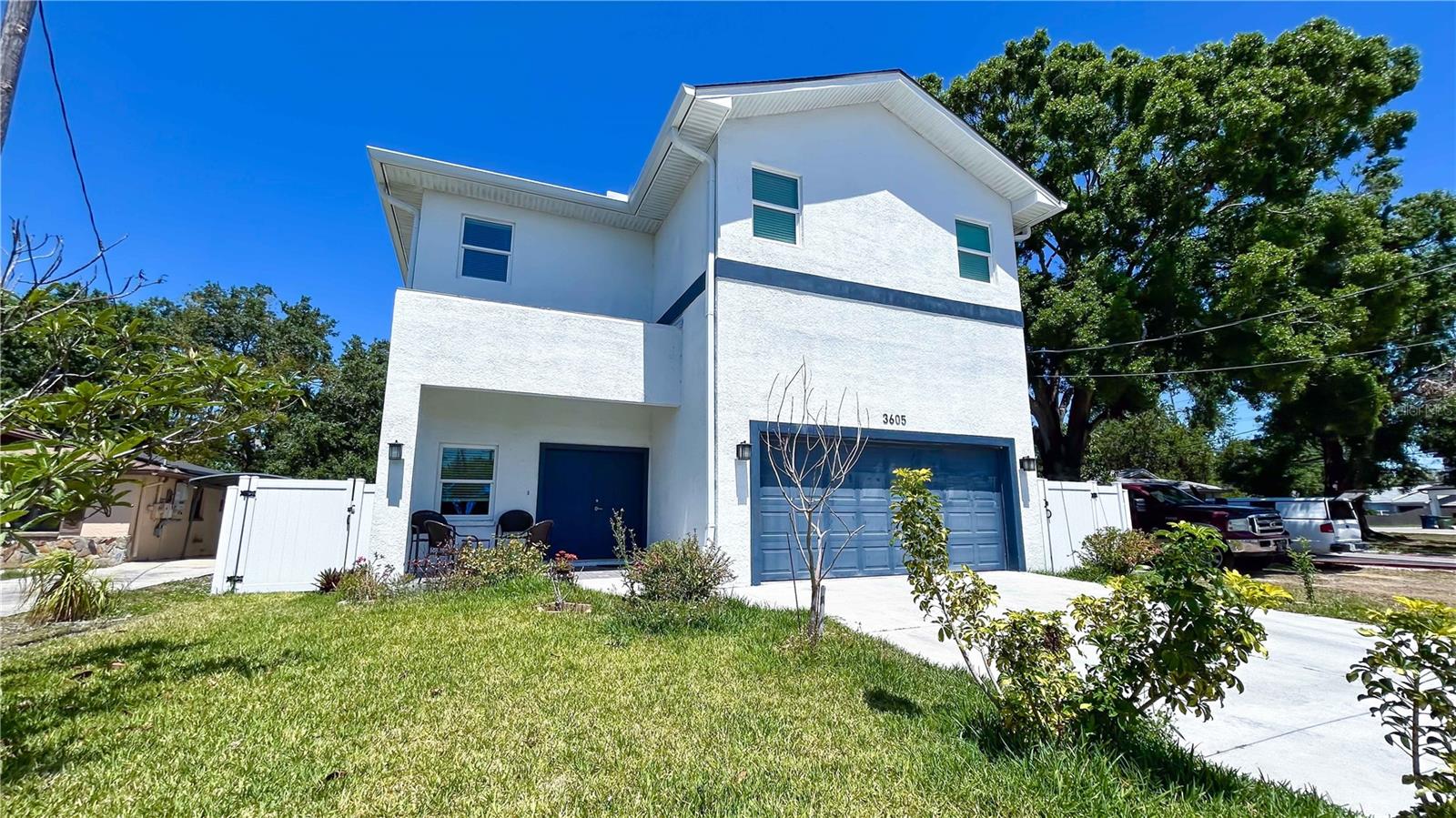 3605 W Anderson Ave Property Photo
