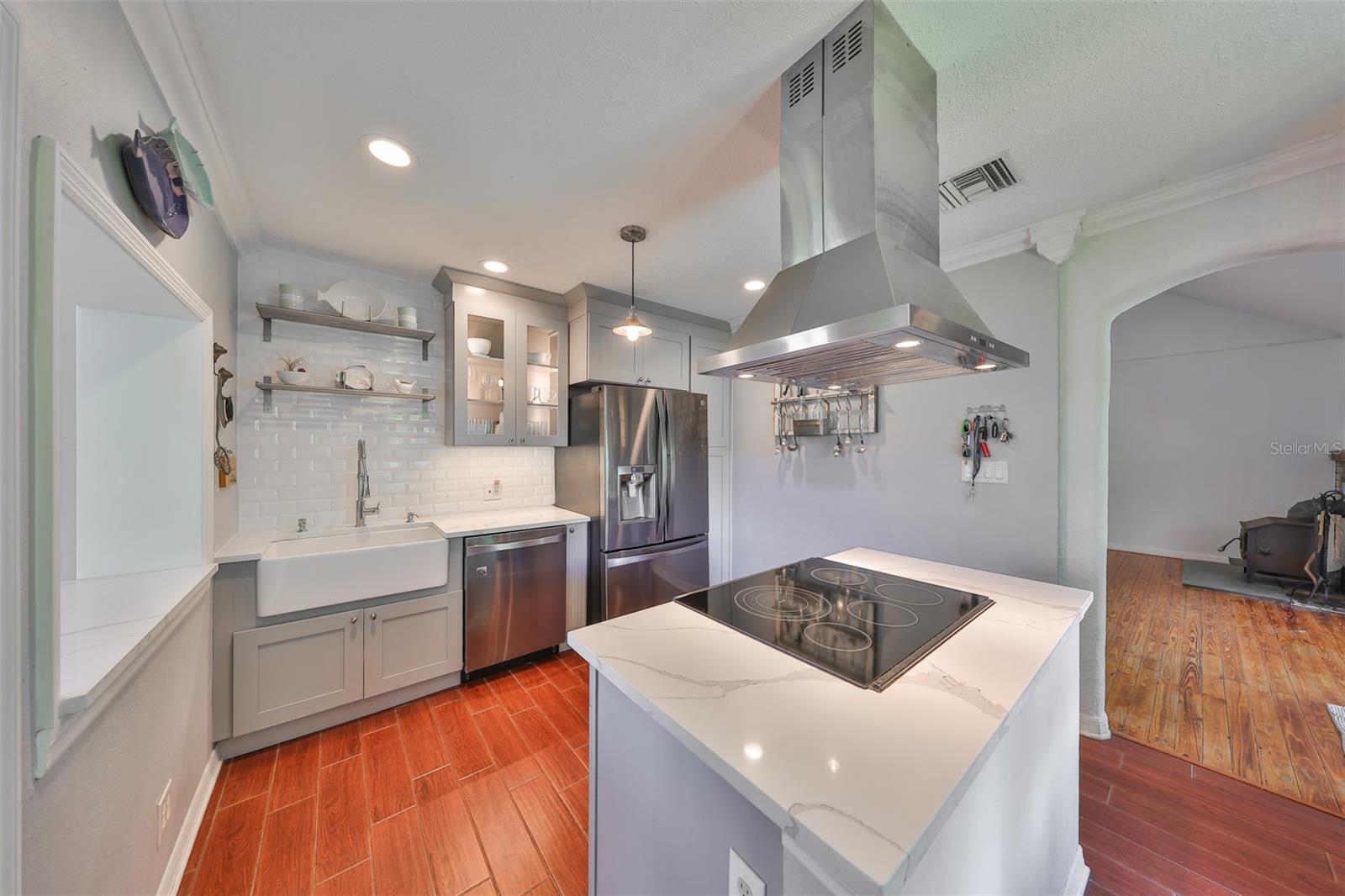 10824 Palmetto St Property Photo 12
