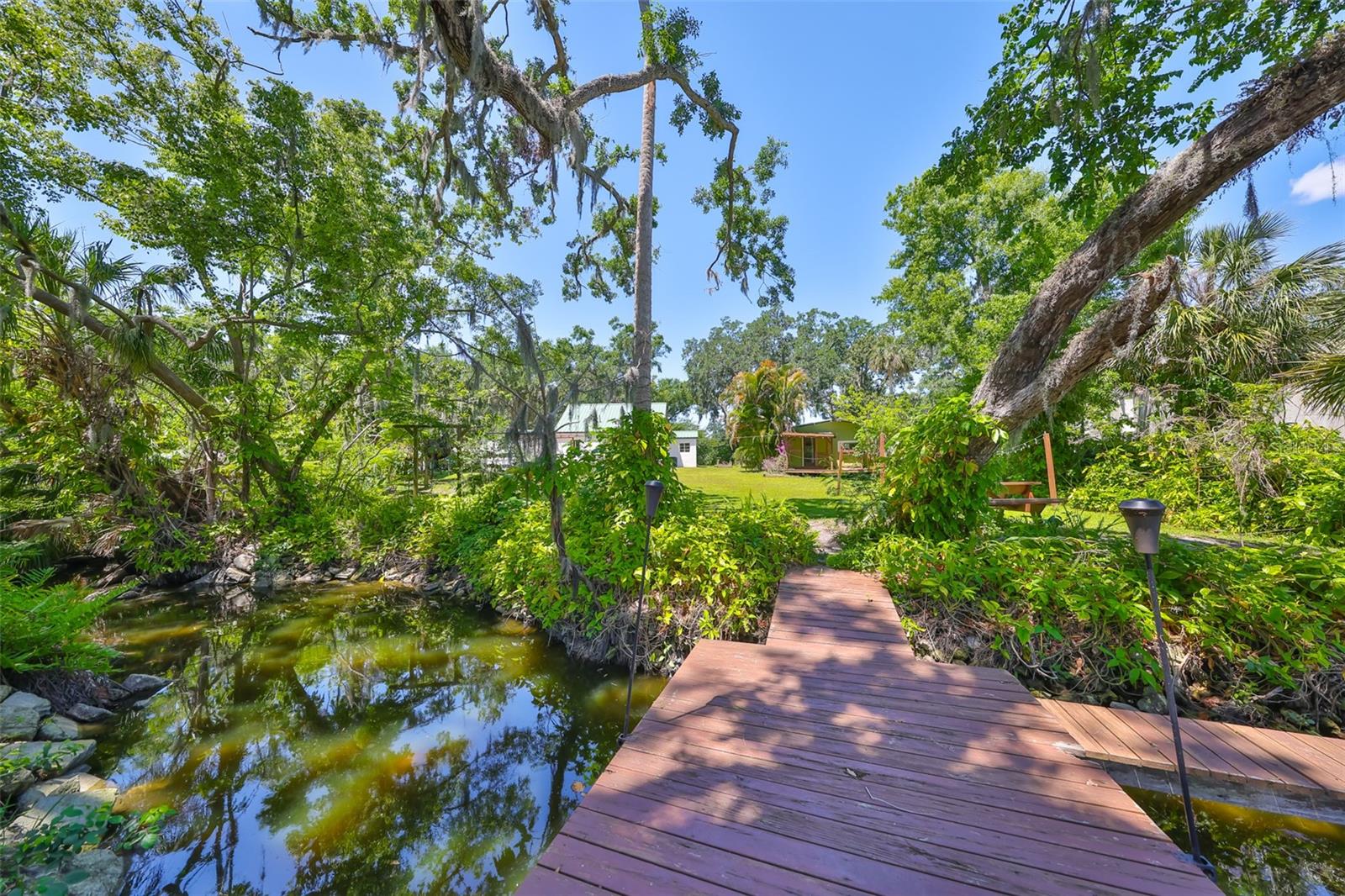10824 Palmetto St Property Photo 43