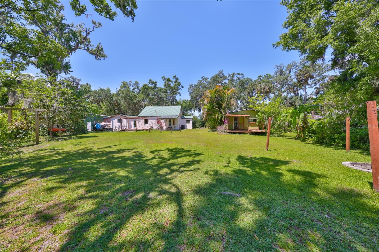 10824 Palmetto St Property Photo 45