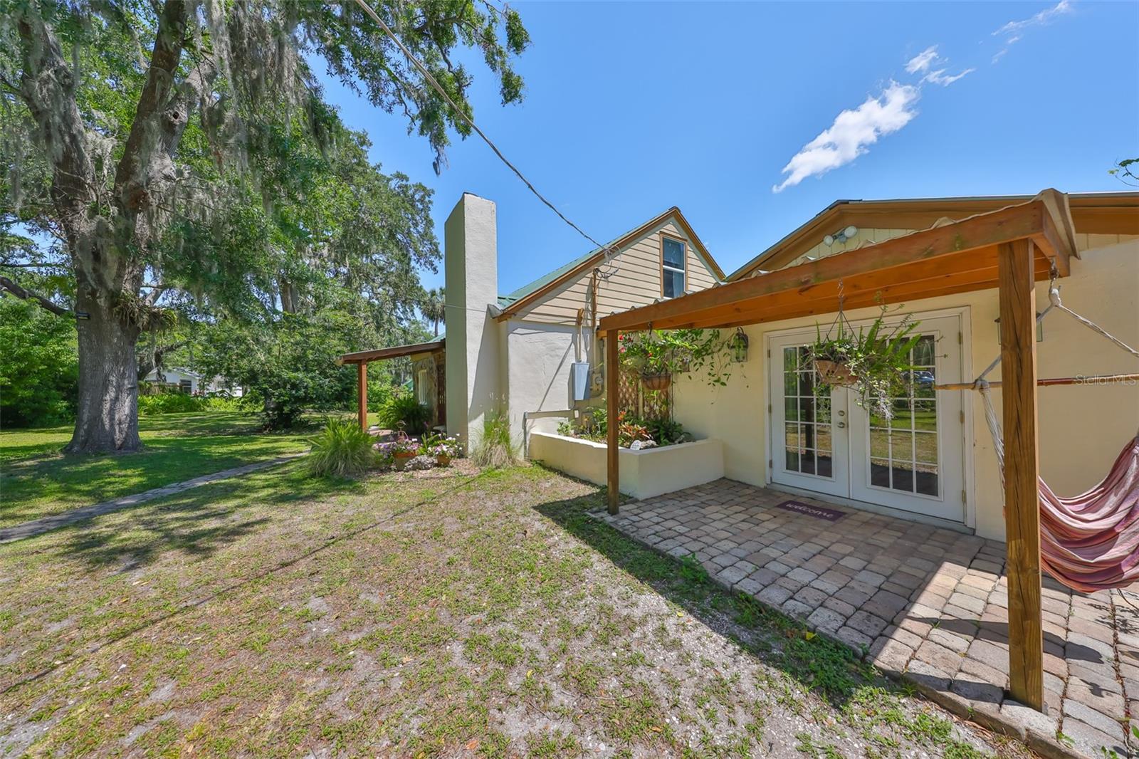 10824 Palmetto St Property Photo 67